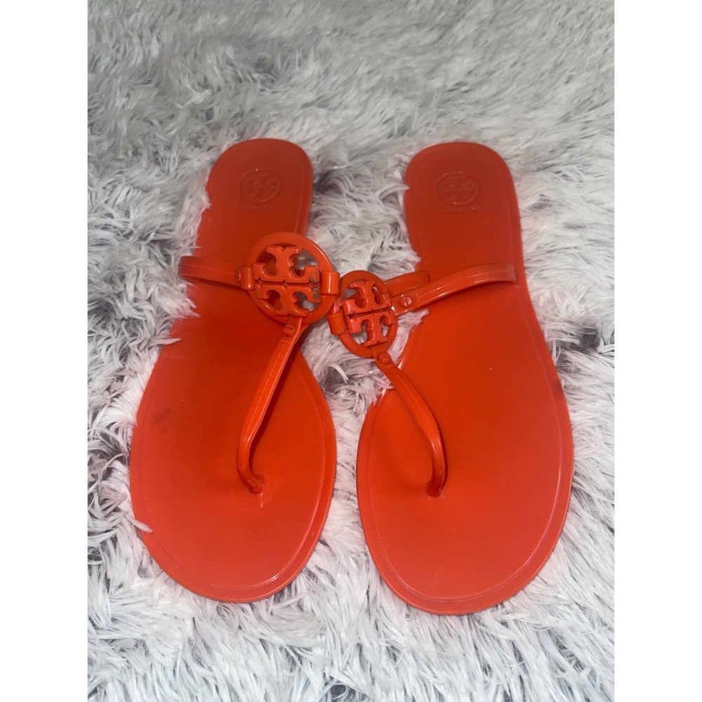 Worn orange Tory Burch Mini Miller Jelly Thong Sandal Size 10, shoes run small